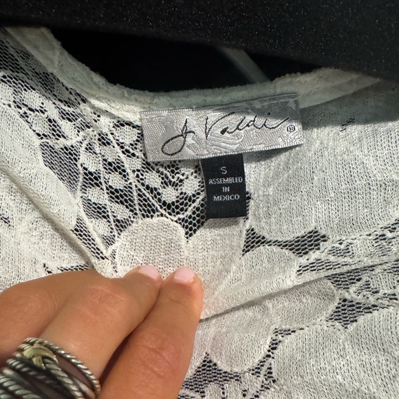 Chic White Lace Swim Coverup J Valdi - Picture 2 of 4